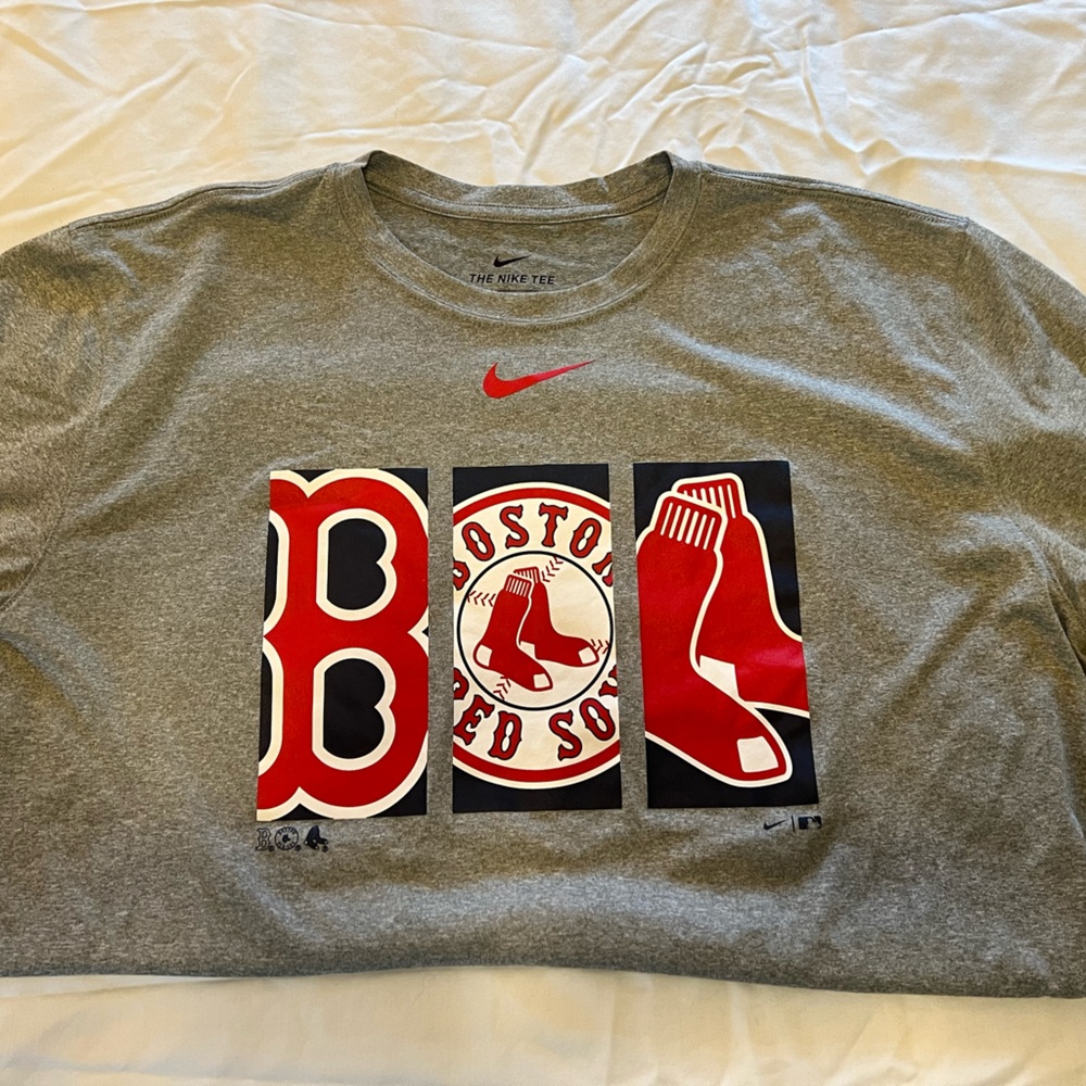 Boston Red Sox, MENS Short Sleeve Nike Dri-Fit T Shirt